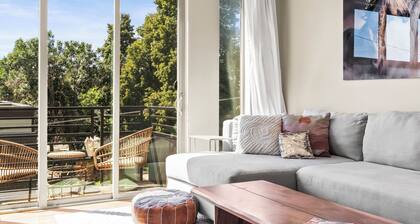 Location!! 2 Bedroom Townhouse w/ Rooftop Deck in LoHi