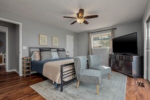 4 chambres, bureau, fer et planche à repasser, Wi-Fi gratuit