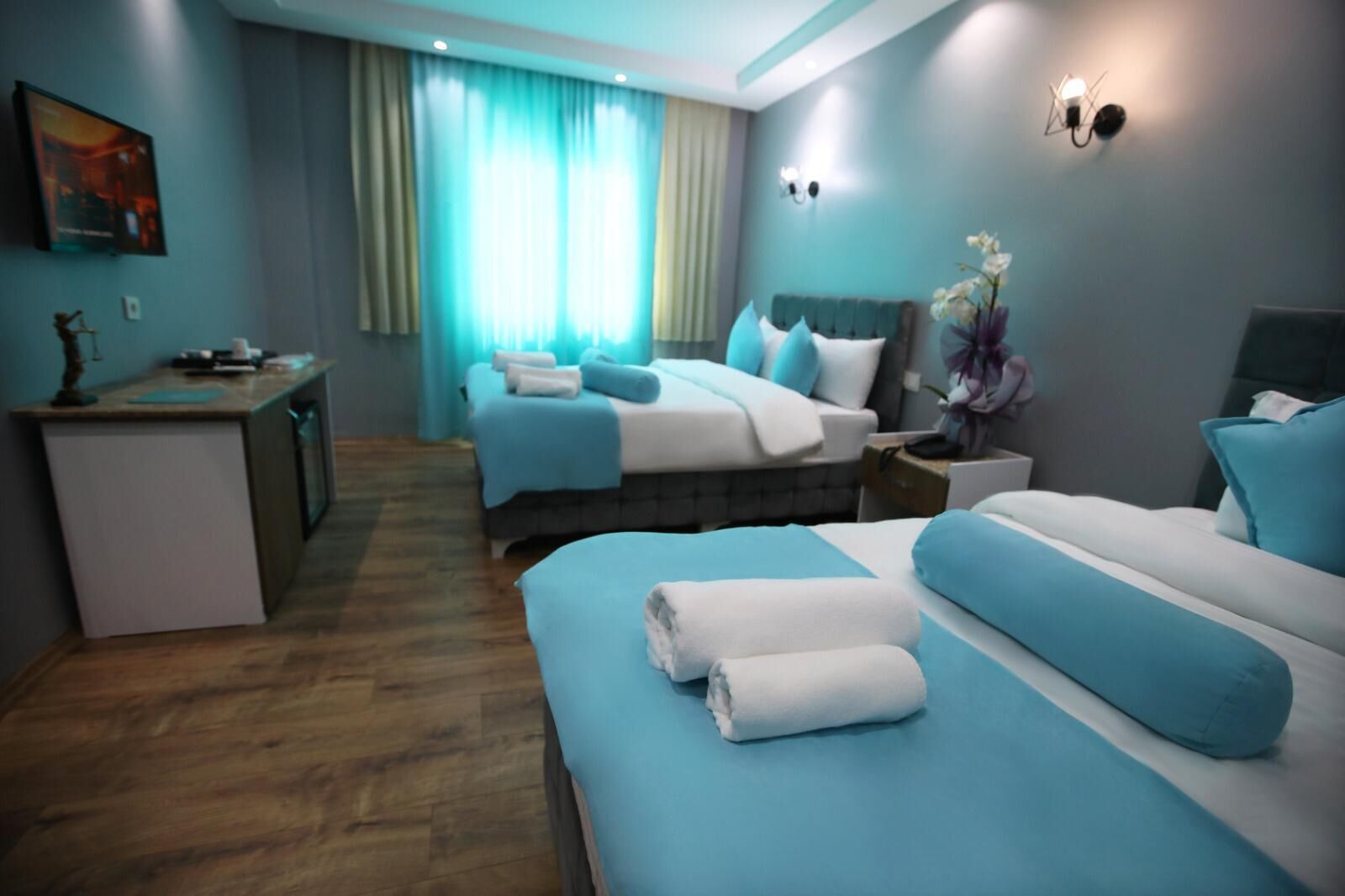 Standard-huone, vuoristonäköala | Ylelliset vuodevaatteet, minibaari, yksilöllisesti sisustettu