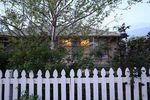 Exterior - Bridgecroft Cottage (Richmond)