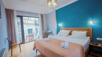 Frette Italian sheets, premium bedding, memory-foam beds