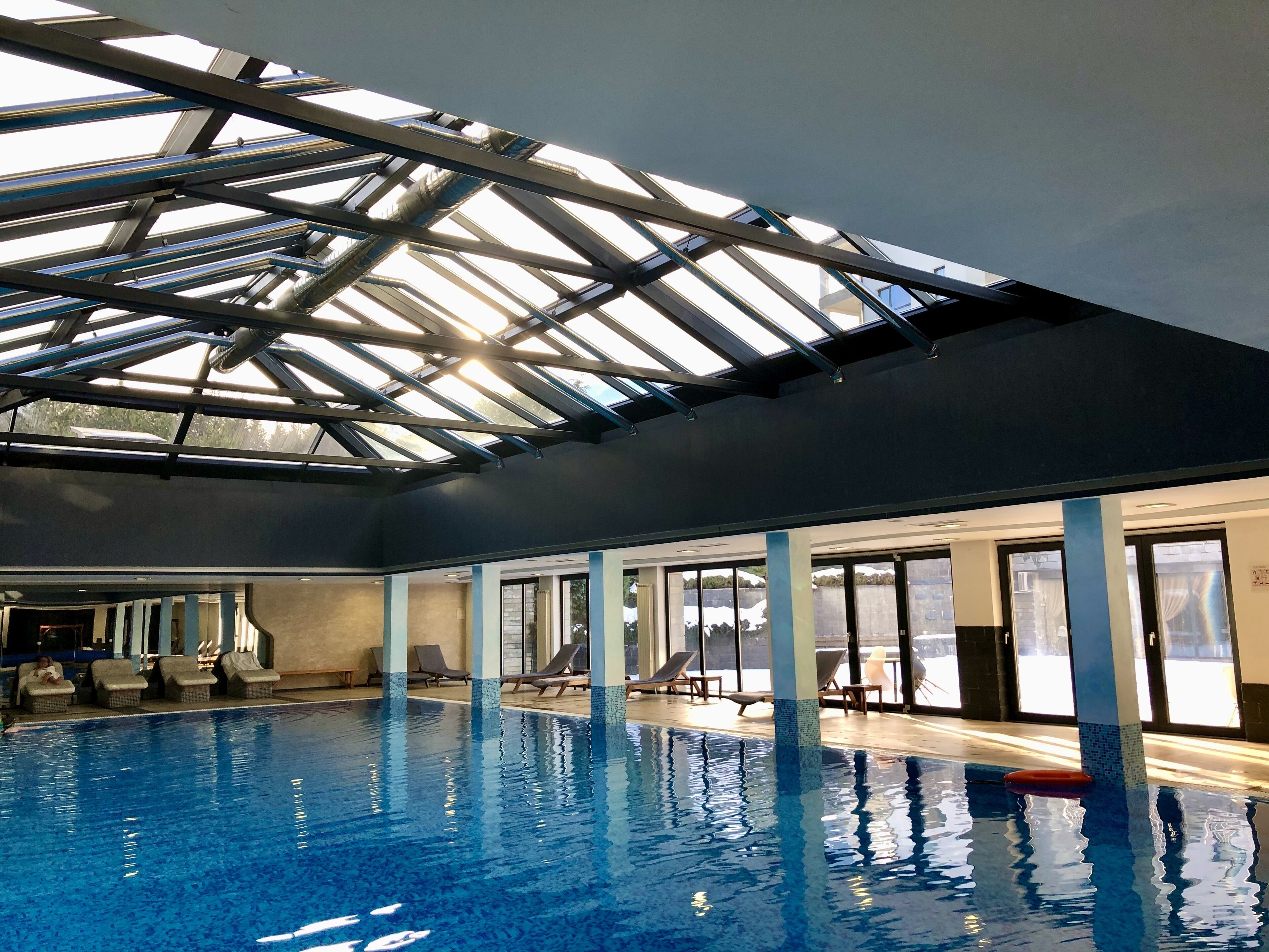 Innenpool, beheizter Pool