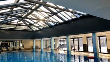 Piscine couverte, piscine chauffée