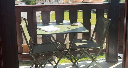 Aussois le bon choix - Apartment at the foot of the pistes, south facing, sleeps 5