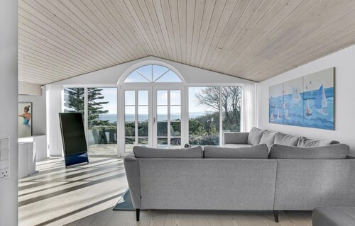 Pet friendly home in Børkop with sauna