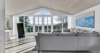 Pet friendly home in Børkop with sauna