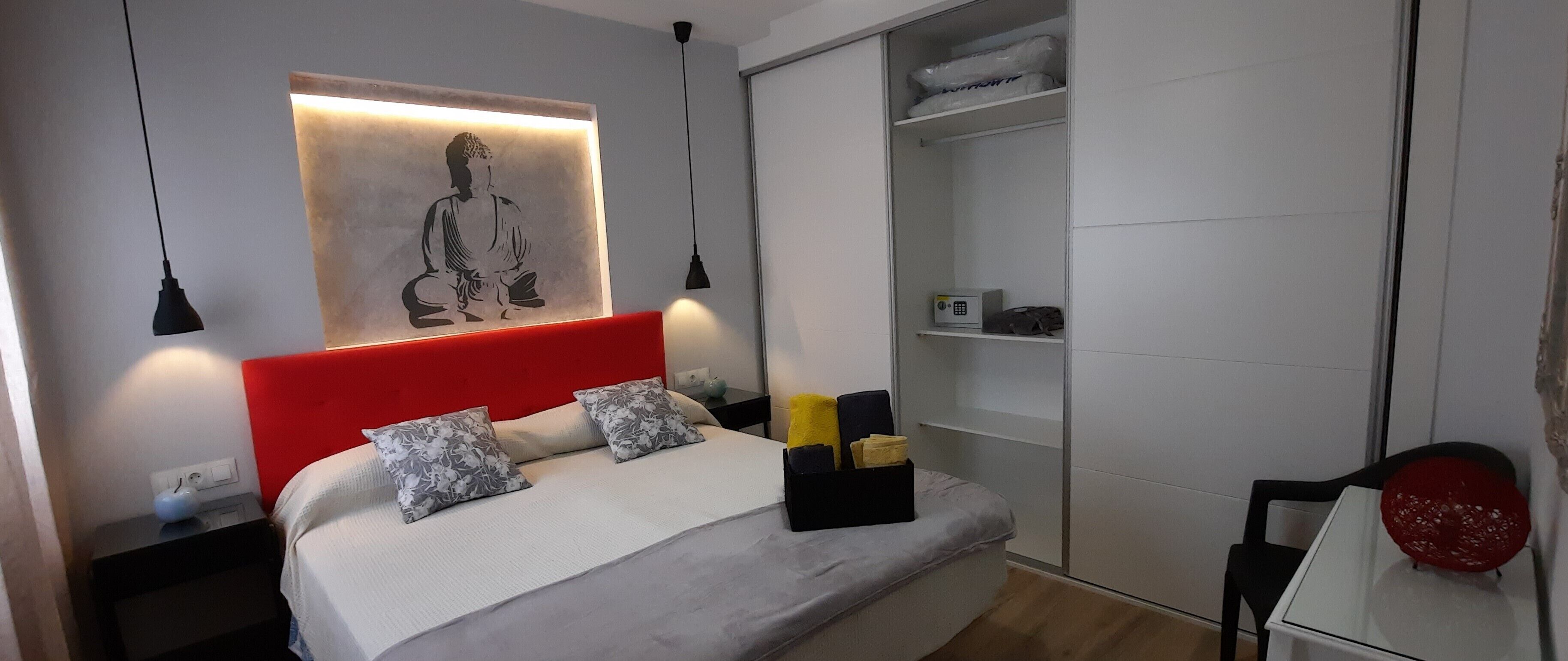 2 dormitorios, tabla de planchar con plancha, wifi gratis y ropa de cama