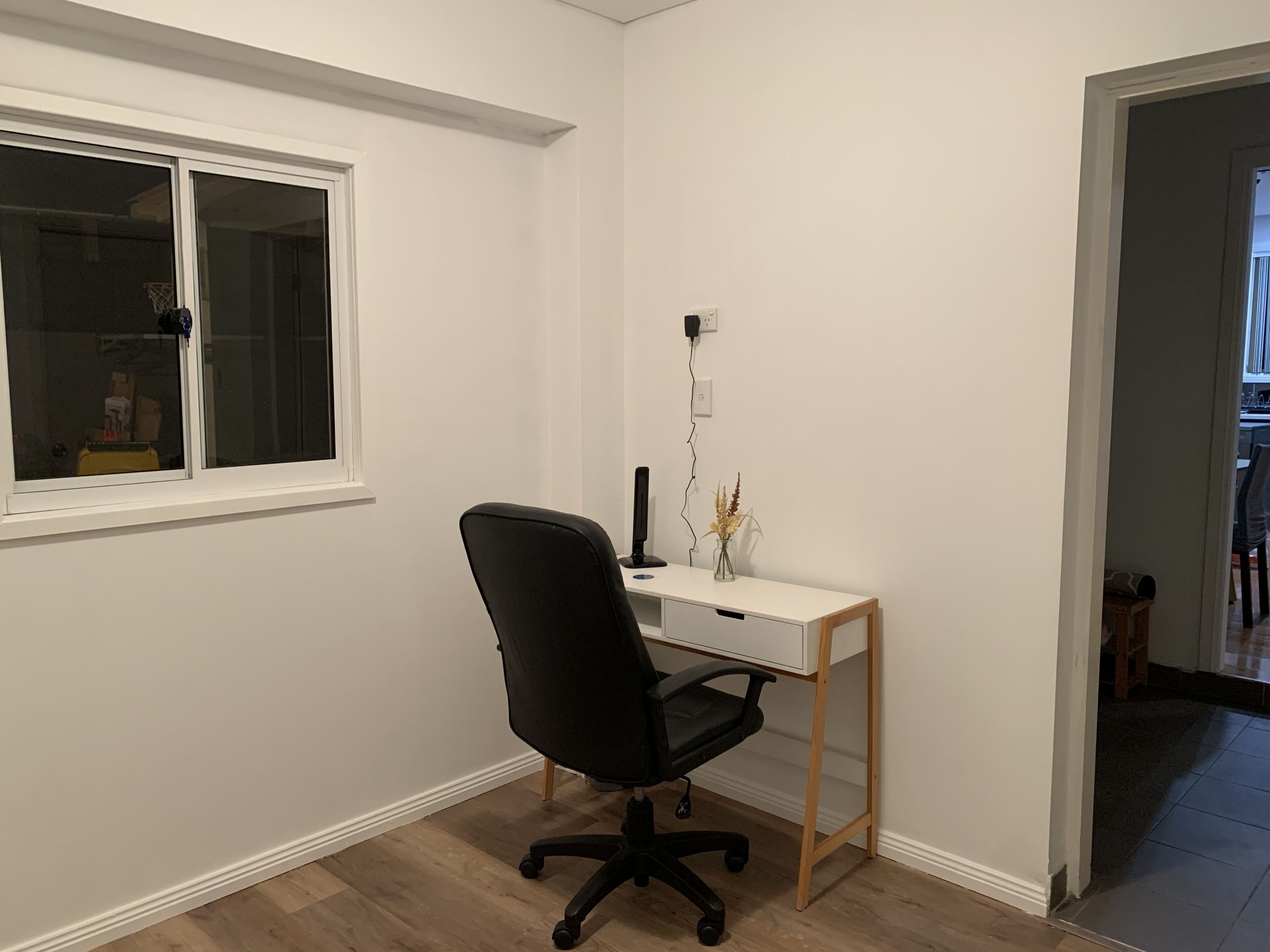 Cozy 3BR+ free dryer+ free parking-lockable front gate — image 14