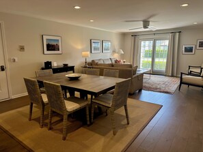 Interior - Walk to Beach! Quiet, Updated Main Floor Condo, Monthly Rental! (Harbor Springs)