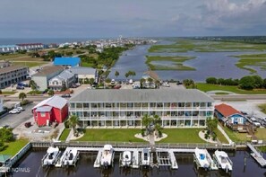 Marina - Canal Front Condo with boat slip (Ocean Isle Beach)