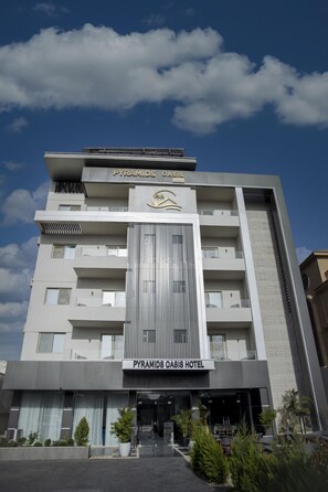 View from property - Abou 3pyramids Plaza Hotel (Giza)