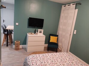1 Schlafzimmer, WLAN, Bettwäsche