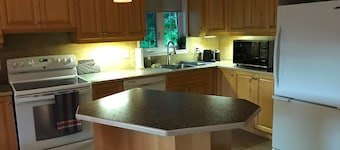 A four-season paradise close to a host of major attractions in the Quebec region