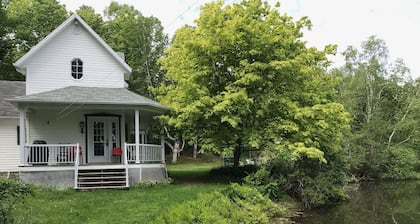 A four-season paradise close to a host of major attractions in the Quebec region