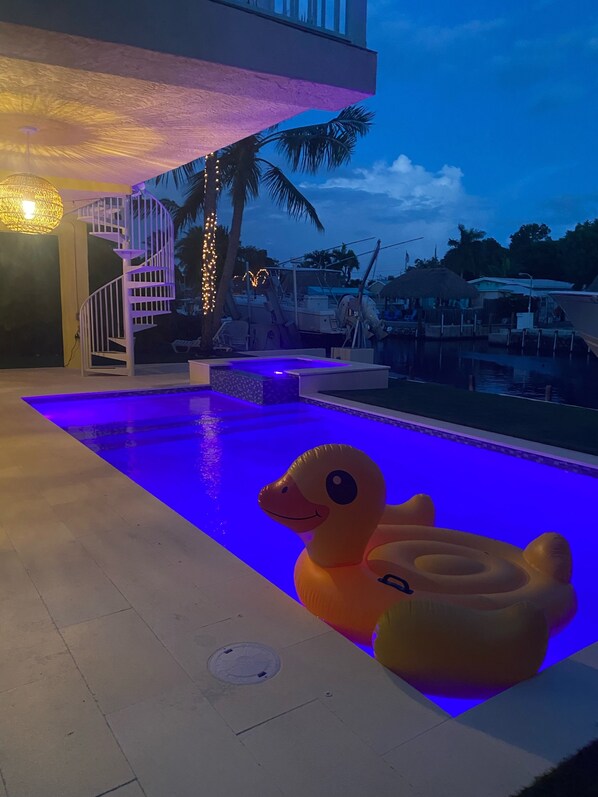 Outdoor pool, a heated pool