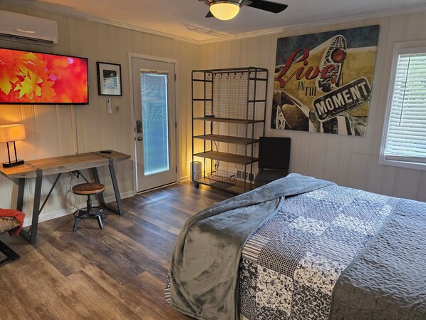 1 chambre, bureau, fer et planche à repasser, Wi-Fi gratuit