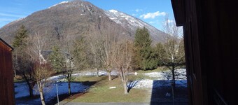 Lovely apartment in LUCHON, in a secure residence, wooded grounds