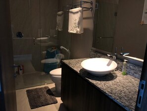 Shower - Luxury apartment in Acapulco diamond (Acapulco de Juárez)
