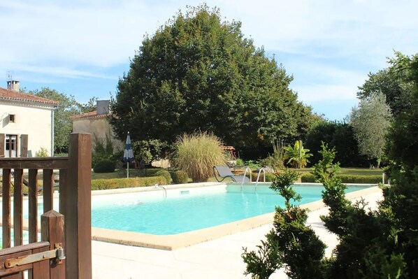 Outdoor pool - Gîte des fonds clairaux (Val-de-Bonnieure)