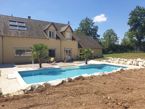 Villa with private pool and jacuzzi, lovely view