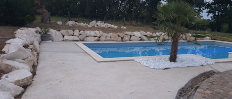 Piscine extérieure, piscine chauffée