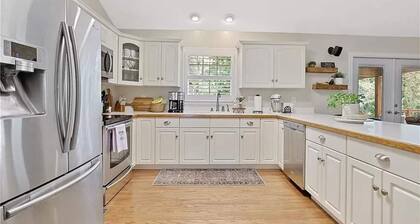 Fantastic residential home with big backyard