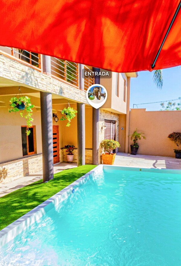 Außenpool, beheizter Pool