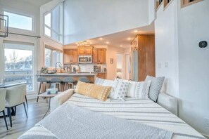 2 Schlafzimmer, Bügeleisen/Bügelbrett, Reisekinderbett, WLAN