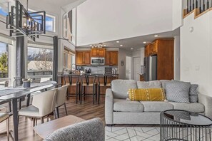 TV, fireplace, books, offices