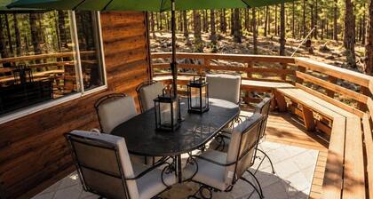 Cabin at Sportsman’s Paradise- Anglers’s Dream & Mountain Retreat.