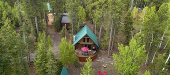 COZY🏡CABIN NEAR⛰BRIAN HEAD☀️ZION🌄BRYCE CANYON 🏞WITH📡Wi-Fi 🐶 PET FRIENDLY 