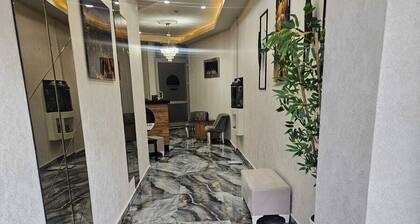 Pointbreak Hotel