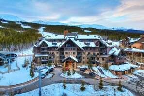 Exterior - Peak 7 Ski In Ski Out, 1 bedroom condo Breckenridge. Next to the Super Chair (breckenridge)