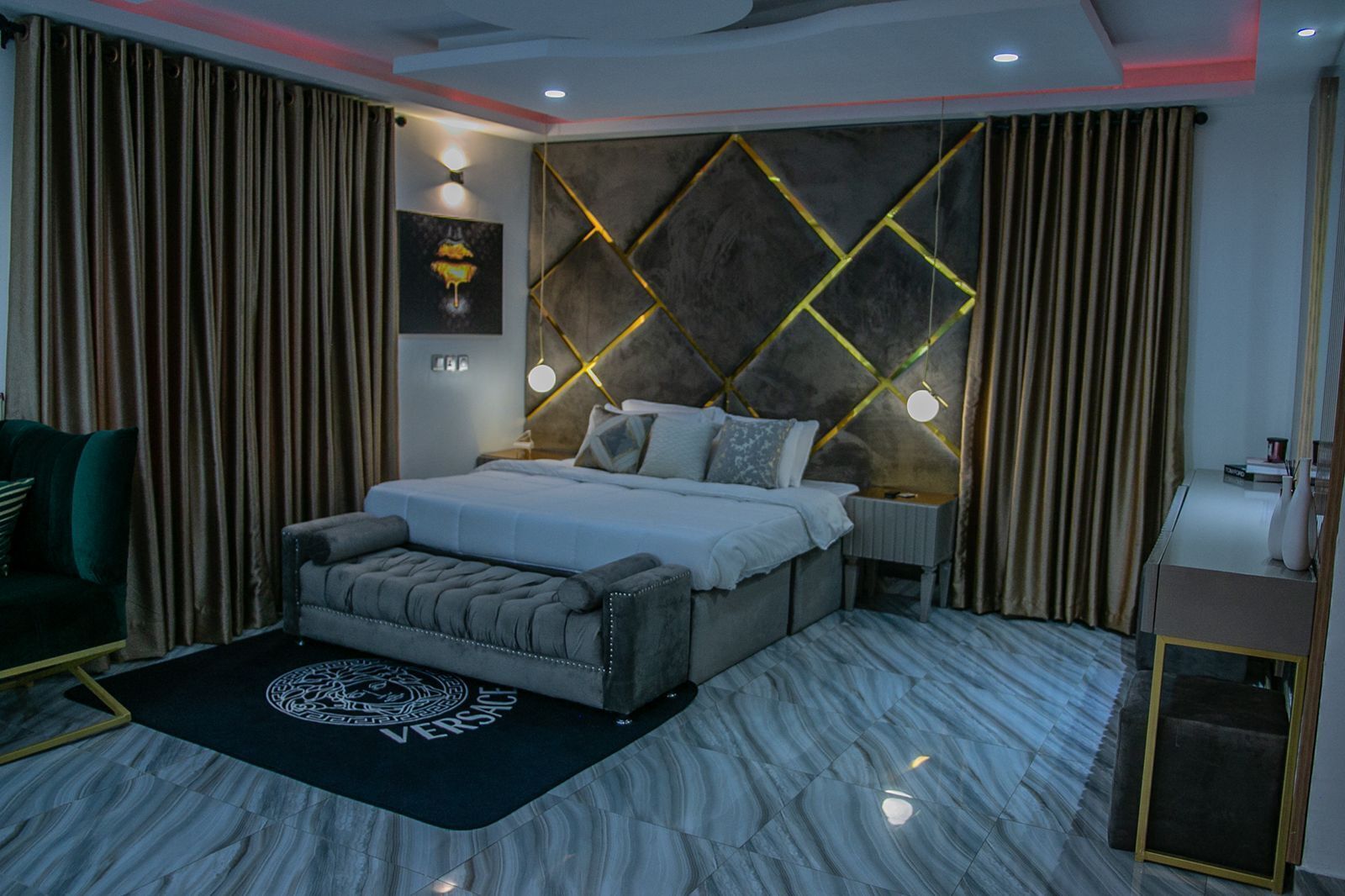 3 bedrooms, iron/ironing board, free WiFi, wheelchair access