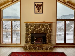Interior - Barnhouse at Slip & Slide Ranch (Gardiner)