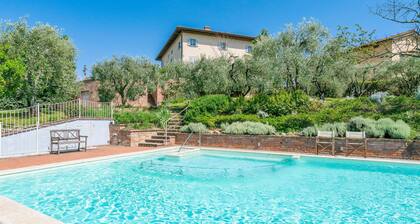 Beautiful apartment in Lari