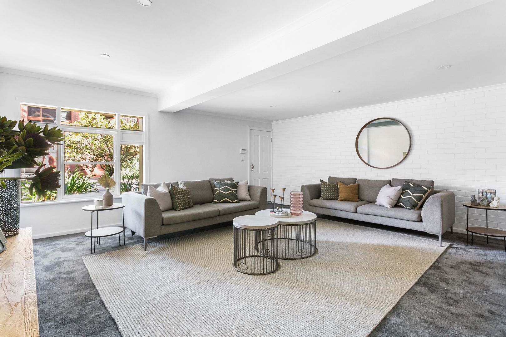 Manhattan Style 3 storey Luxury in St Peters — image 4