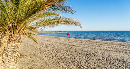 Awesome apartment in Santa Pola