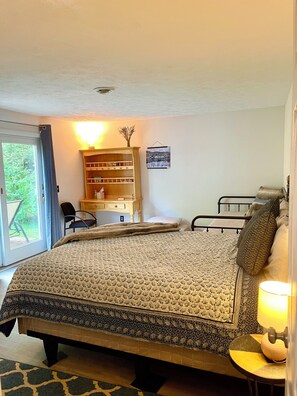 3 Schlafzimmer, Schreibtisch, Bügeleisen/Bügelbrett, kostenloses WLAN