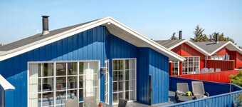 Nice home in Hvide Sande with WiFi