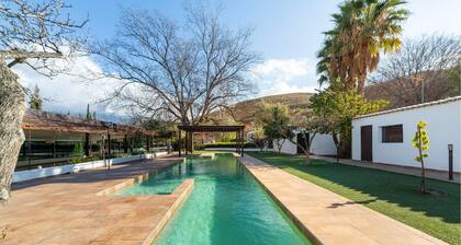 Gorgeous home in Berja