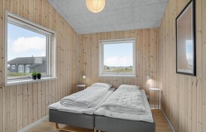 3 makuuhuonetta, vauvan matkasänky, ilmainen Wi-Fi