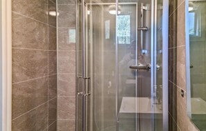 Dusche