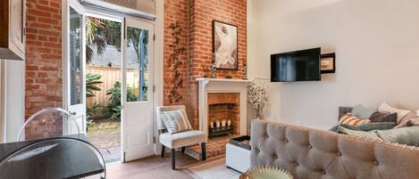 Smart-TV, Musikbibliothek