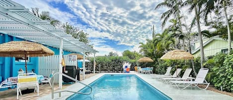 Outdoor pool, a heated pool