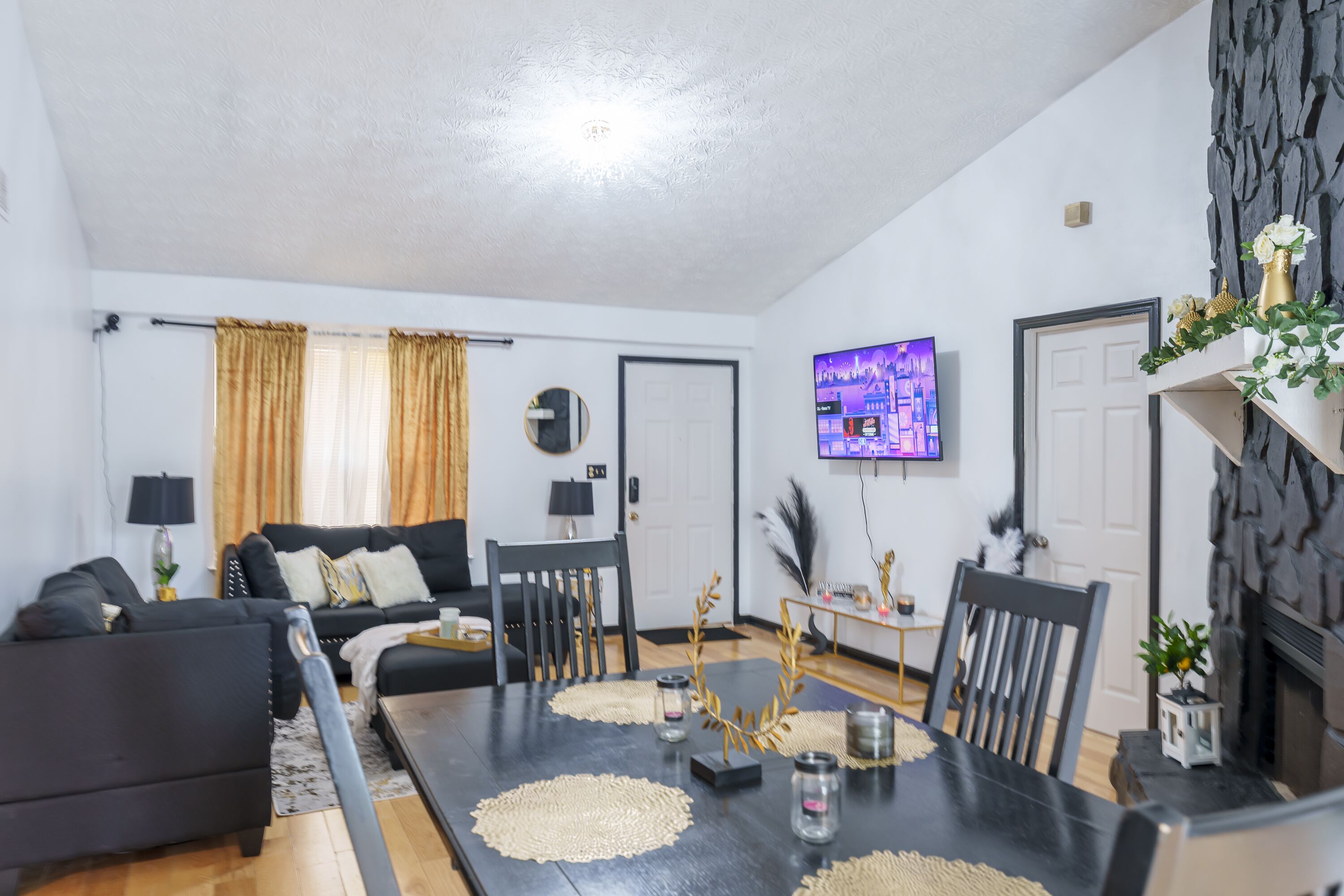 Cozy Oasis, located 20 minutes from Atlanta airport✈️