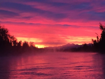 Silver Salmon Lodge