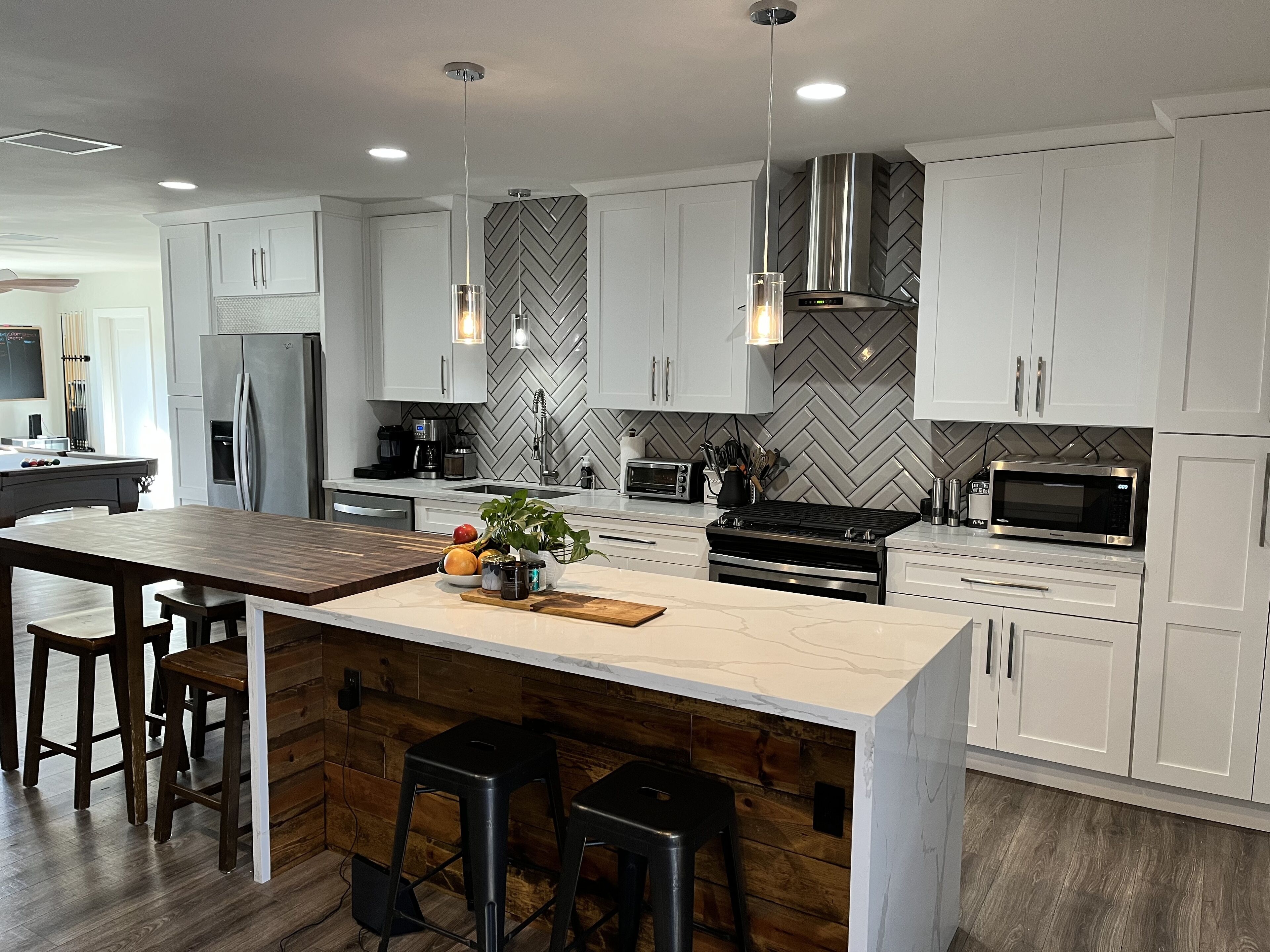 Modern Three Bedroom Bungalow in Heart of Scottsdale