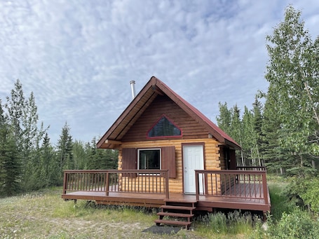 外観. Fireweed Mountain Lodge - Bonzana Cabin