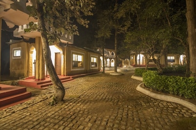 Krishna Jungle Resort